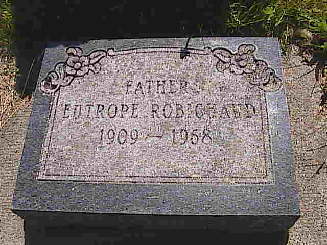 Headstone image of Robichaud