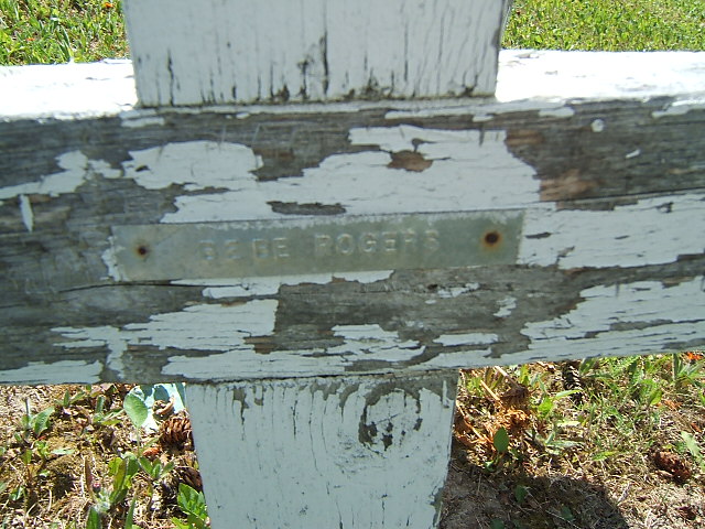 Headstone image of Rogers