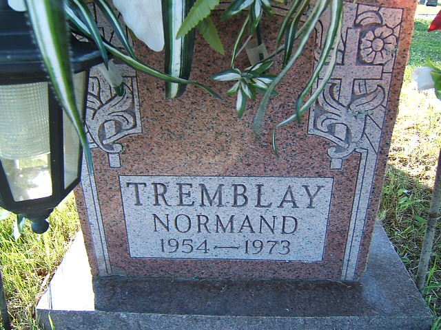 Headstone image of Tremblay