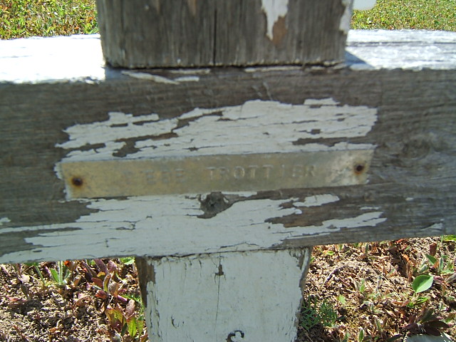 Headstone image of Trottier