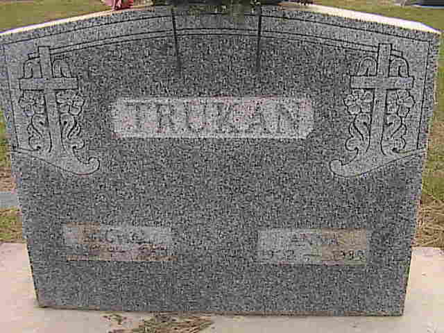 Headstone image of Trukan