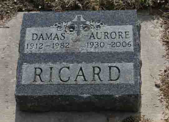 Headstone image of Ricard