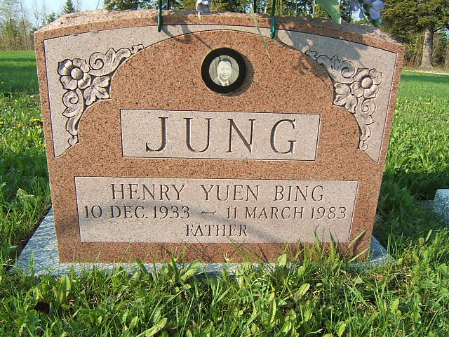 Headstone image of Jung