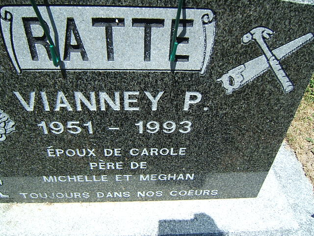Headstone image of Ratté