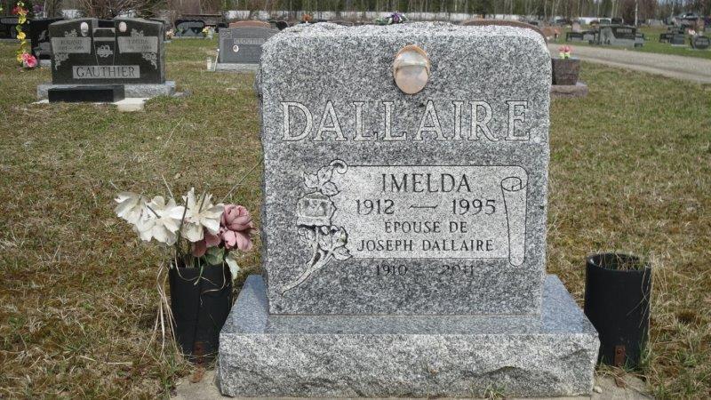 Headstone image of Dallaire