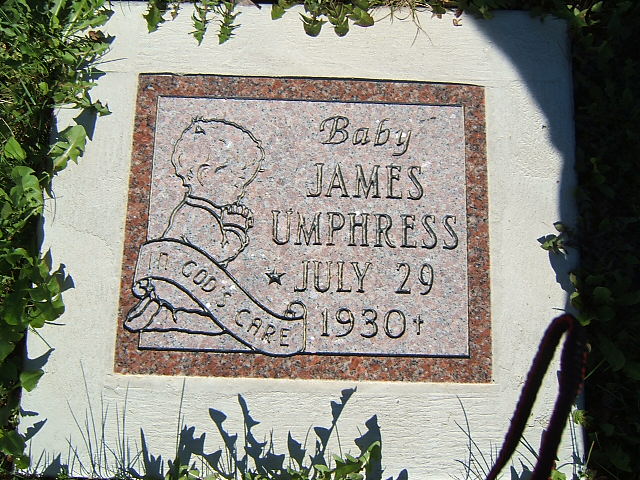 Headstone image of Umphress