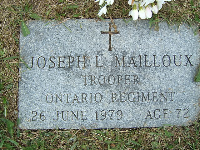 Headstone image of Mailloux